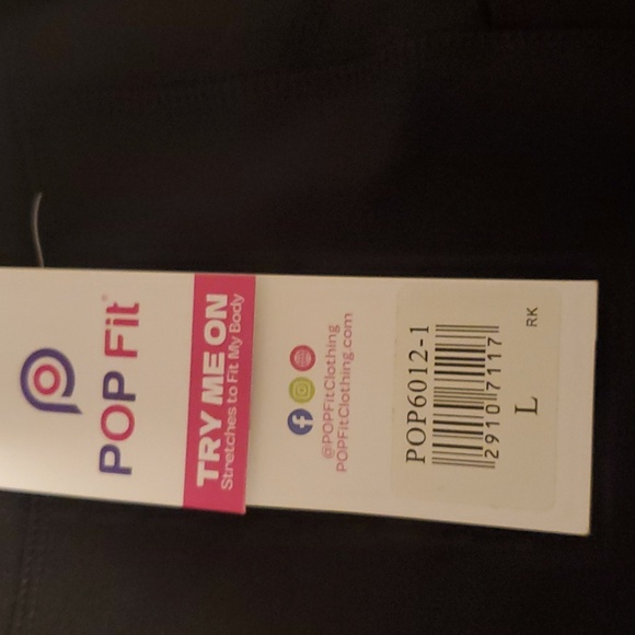 2 Pack POP Fit 1 Regular and 1 Crop Legging in Black Size L NWT - Picture 3 of 10